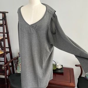 Soft surroundings top